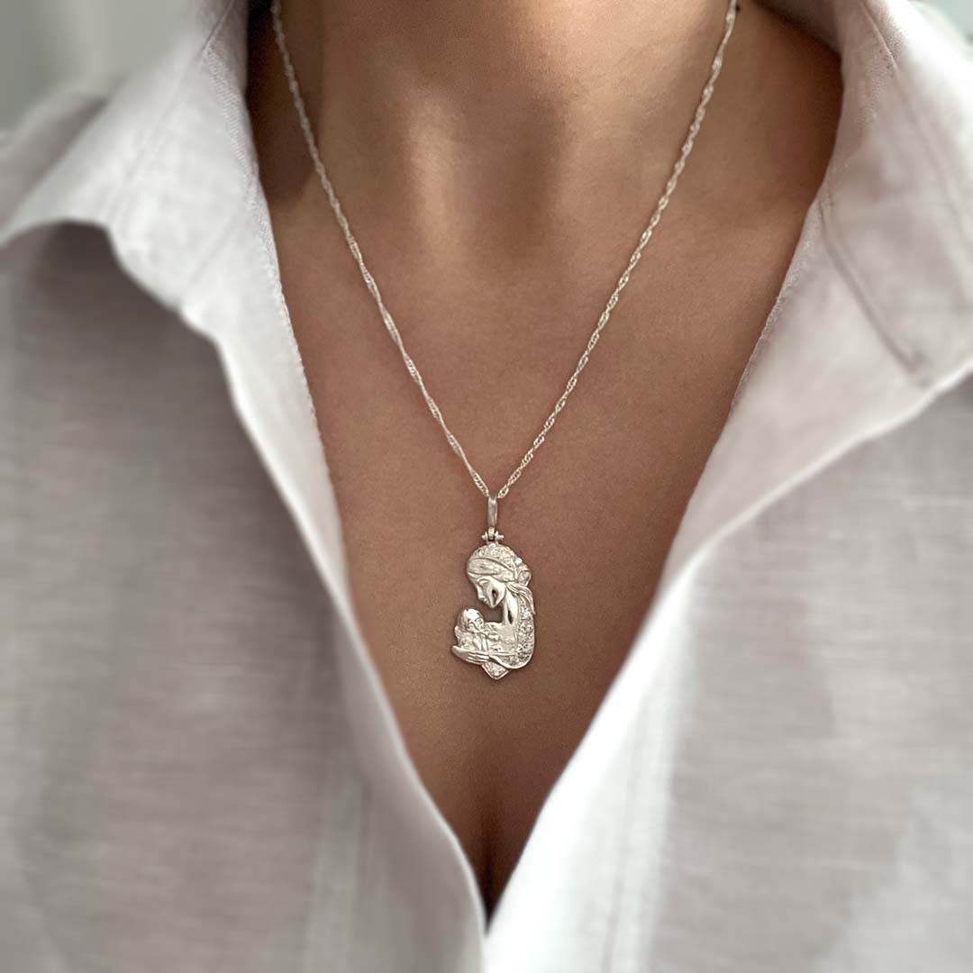 Mother Necklace