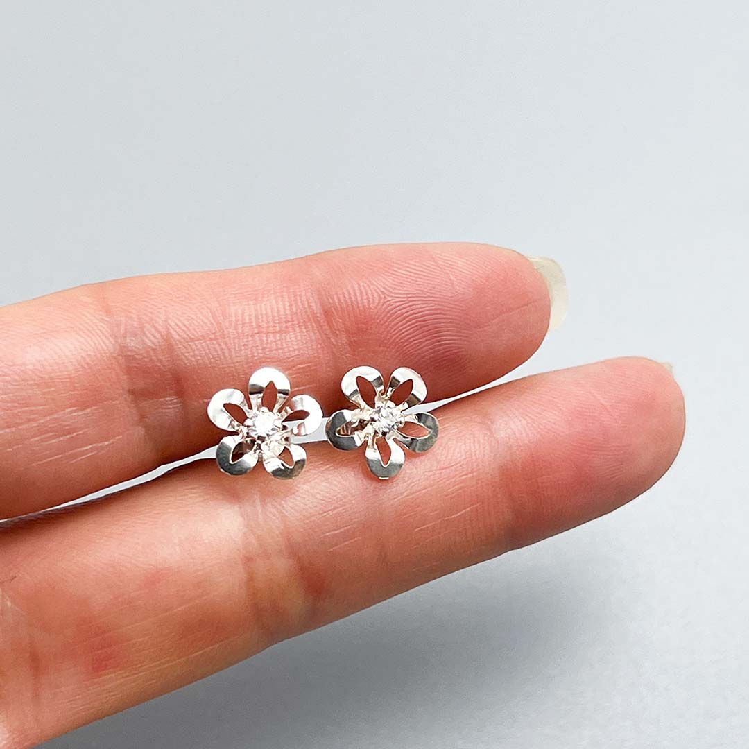 Flower Zirconia Stud Earrings